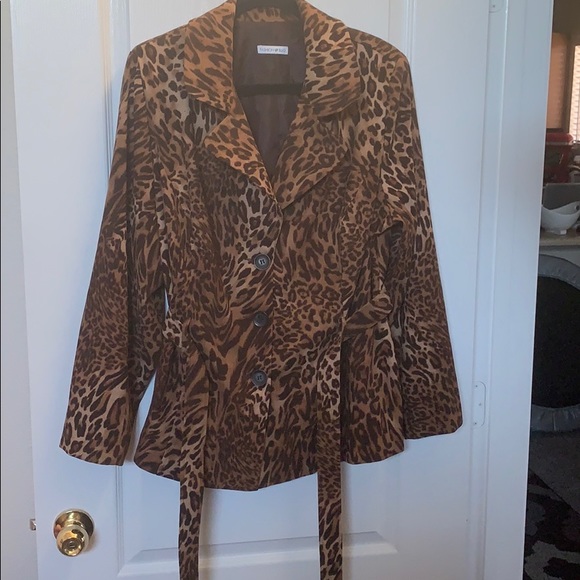 Jacket - Picture 2 of 3